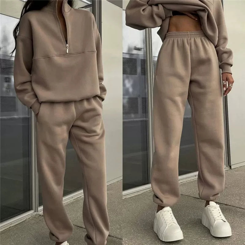 Lounge Set Women | Relaxed Fit with Zip Detail | E&W - 3 - Elenwear