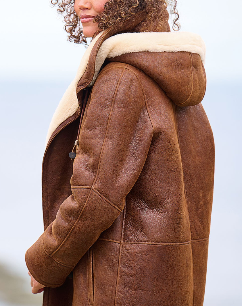 Hooded Coat Women's Relaxed Fit with Stylish Design | E&W - 2 - Elenwear