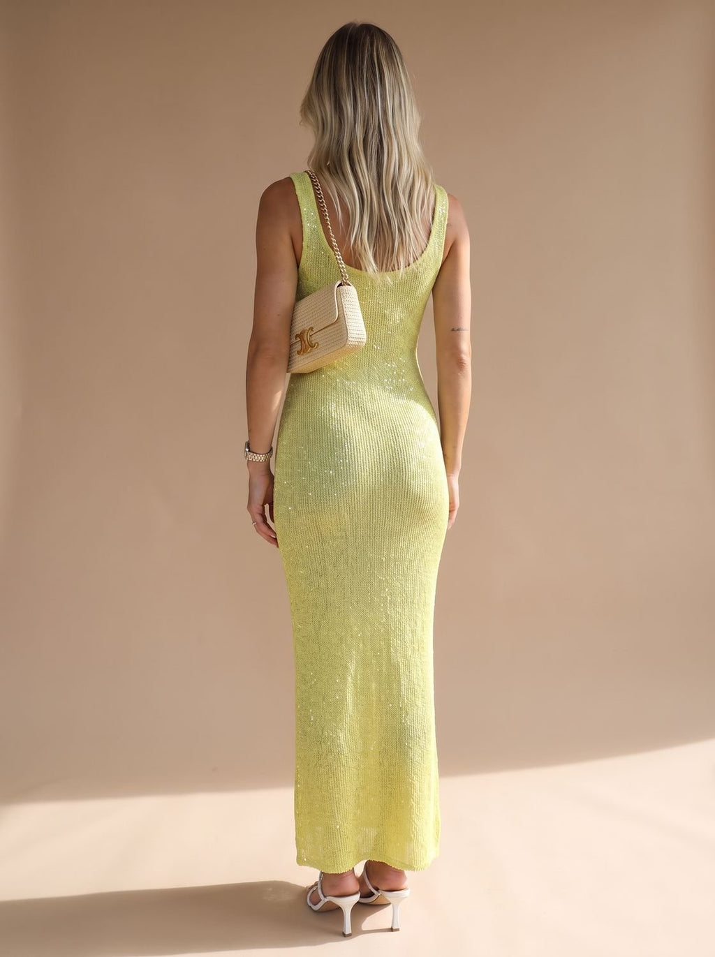 Maxi Dress Women with Fitted Silhouette and Scoop Neck - Perfect for Summer - 5 - Stylewhipped