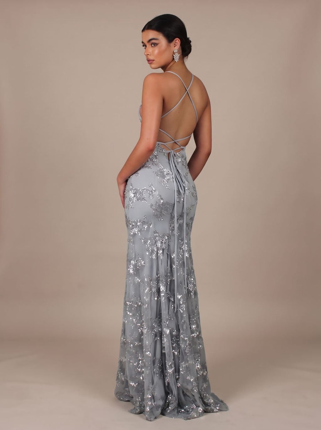 Evening Dress Women's Fitted Silhouette with V-Neckline and Strappy Back - 4 - Stylewhipped