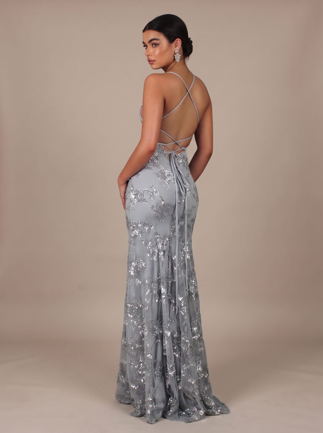 Evening Dress Women's Fitted Silhouette with V-Neckline and Strappy Back - 4 - Stylewhipped