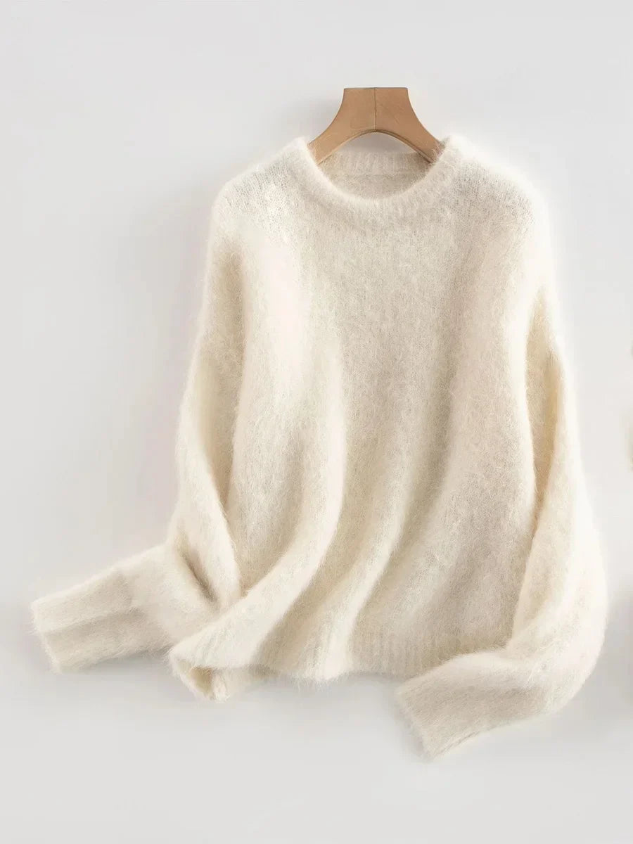 Casual Women's Pullover with Round Neckline and Relaxed Fit - 1 - Stylewhipped