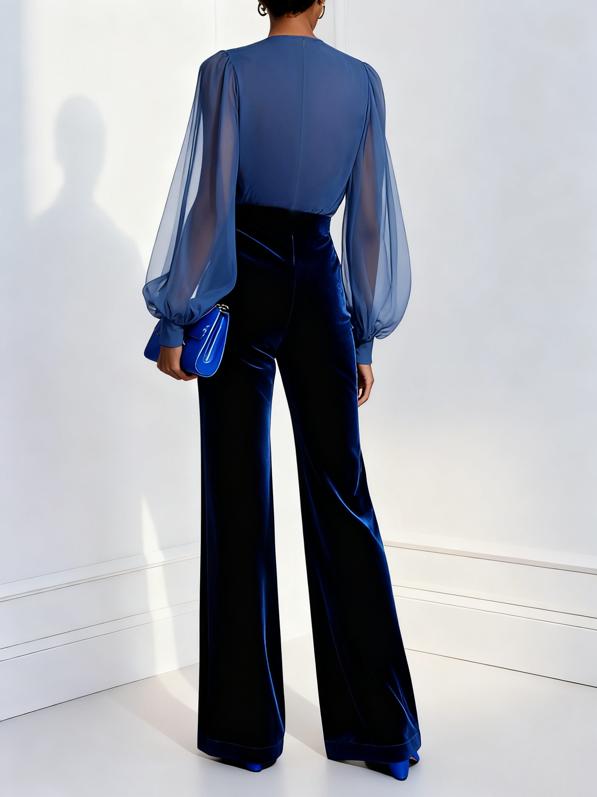 Chic Women's Jumpsuit with Plunging Neckline and Balloon Sleeves - 2 - Stylewhipped