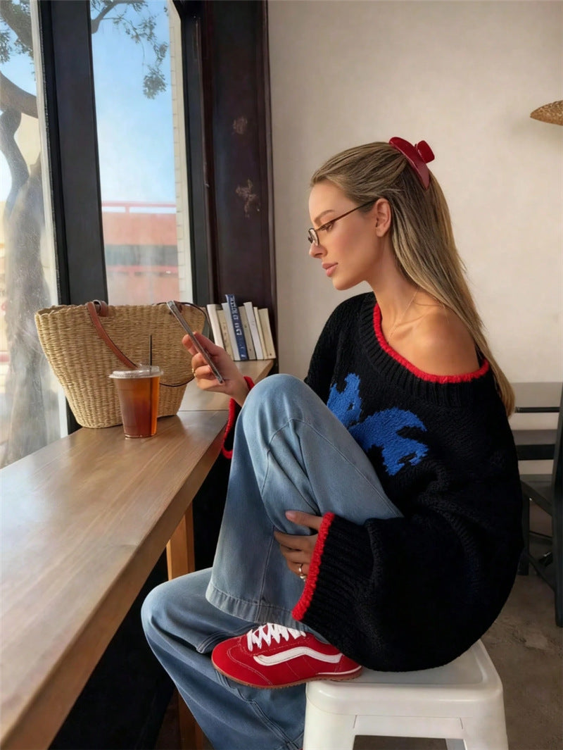 Women's Oversized Pullover with Contrast Trim and Unique Pattern - 1 - Stylewhipped