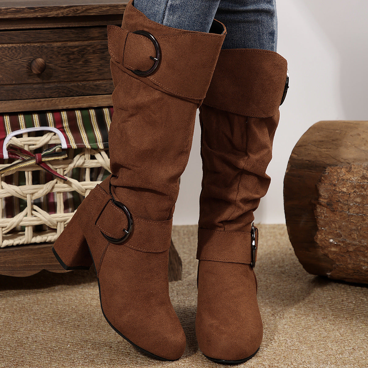 Knee-High Women's Boots with Chunky Heel and Buckle Detail - 8 - Stylewhipped