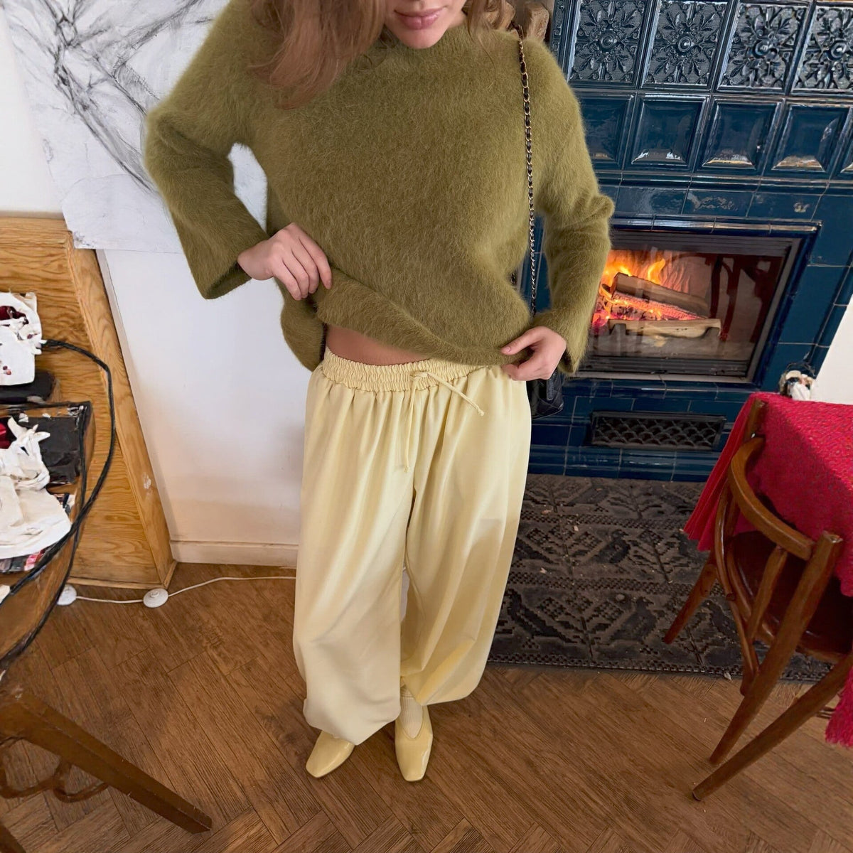 Women's Pullover Sweater with Round Neck and Long Sleeves - 10 - Stylewhipped