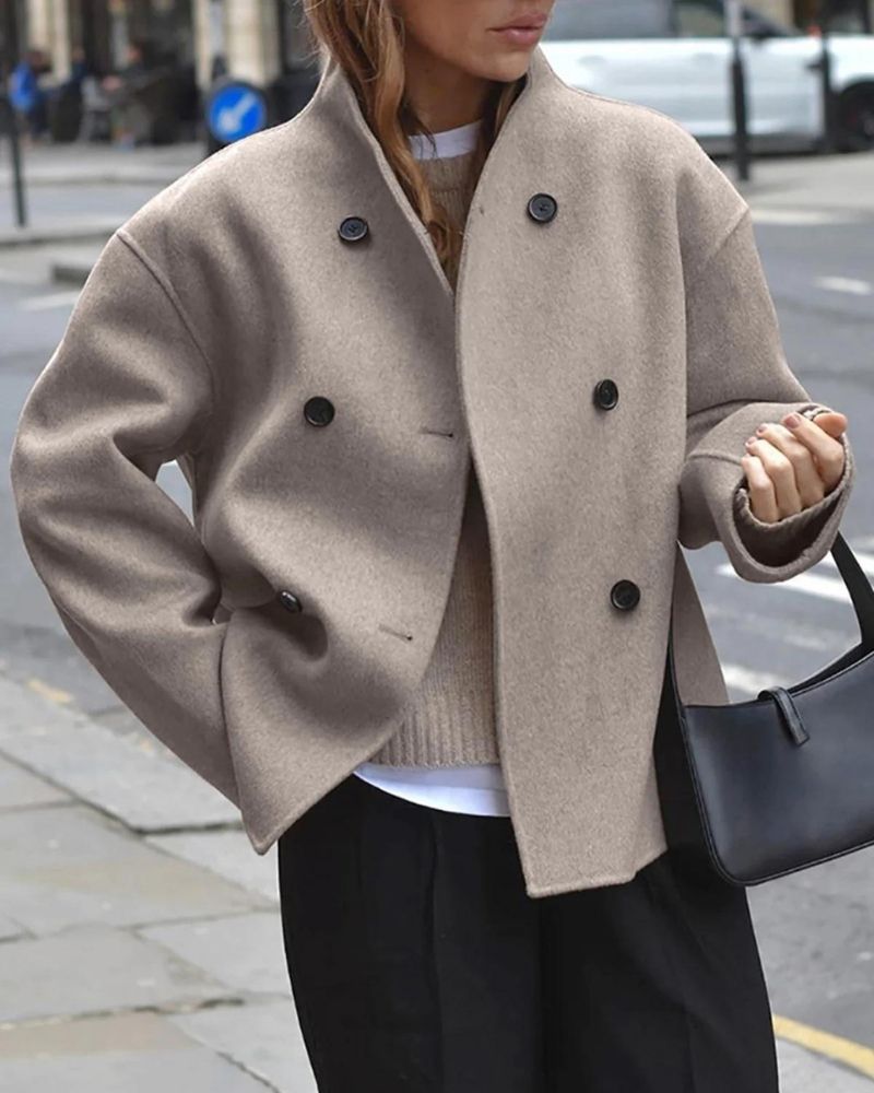 Double-Breasted Women's Coat with Oversized Fit and Chic Silhouette - 2 - Stylewhipped