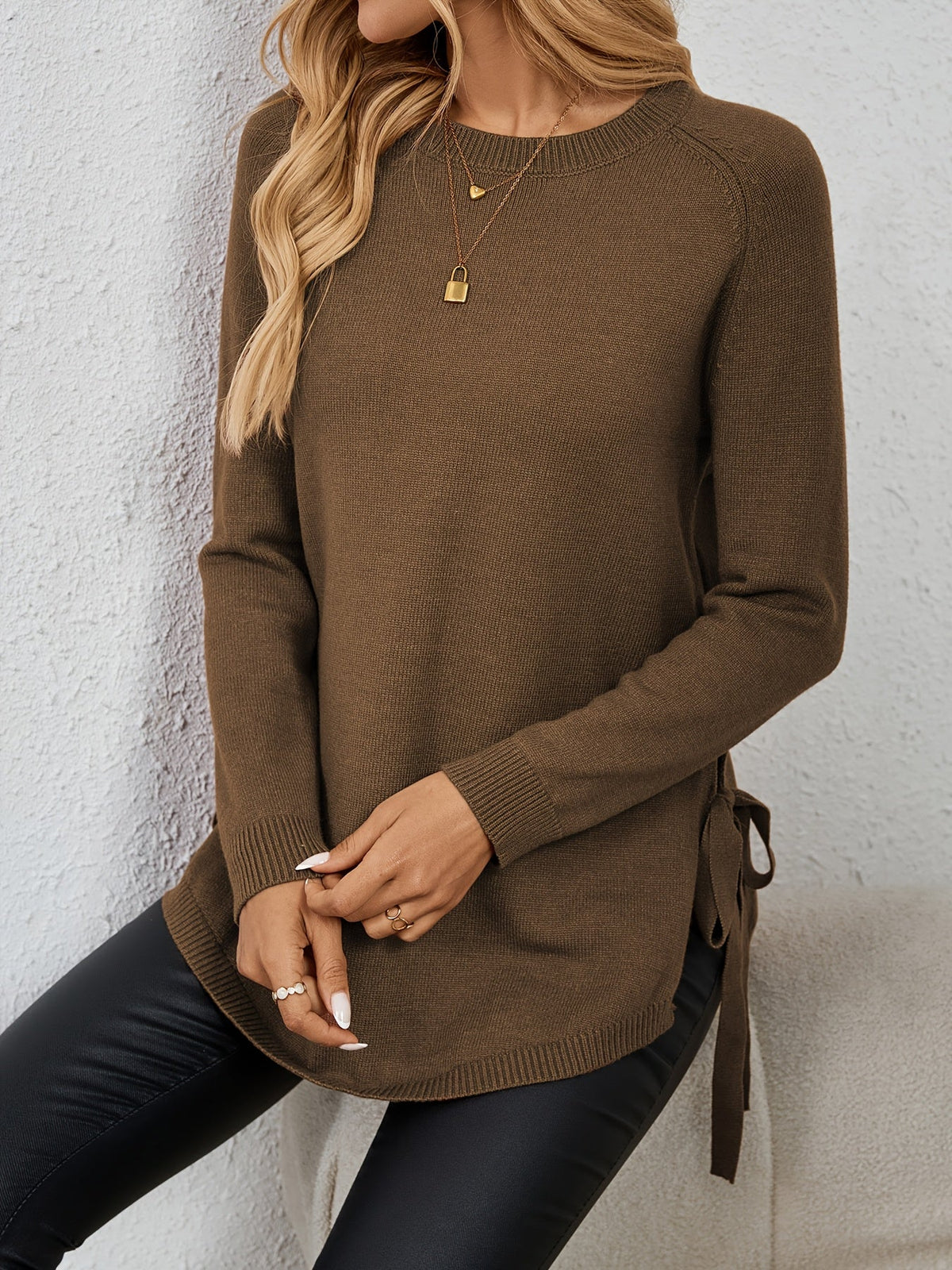 Long-Sleeved Women's Sweater with Side Slits - 12 - Stylewhipped