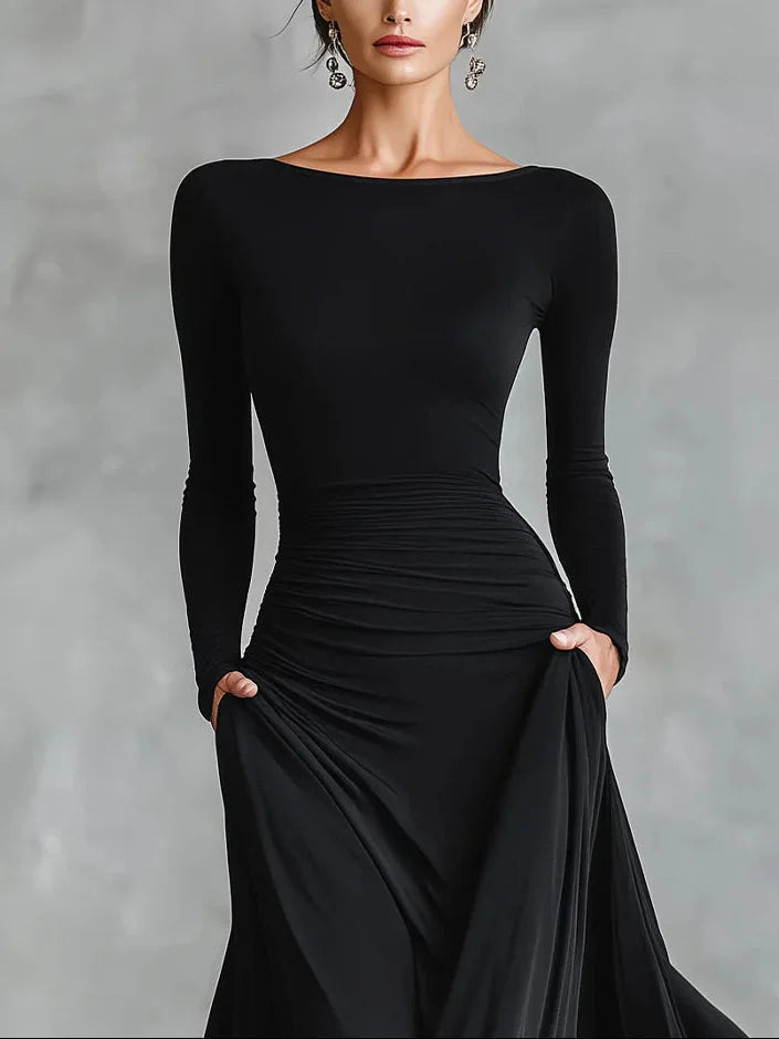 Maxi Dress Women's Fitted Silhouette with Elegant Boat Neck - 2 - Stylewhipped