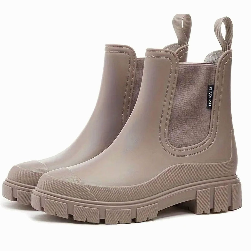 Women's Chelsea Boots with Chunky Sole and Elastic Panels - 2 - Stylewhipped