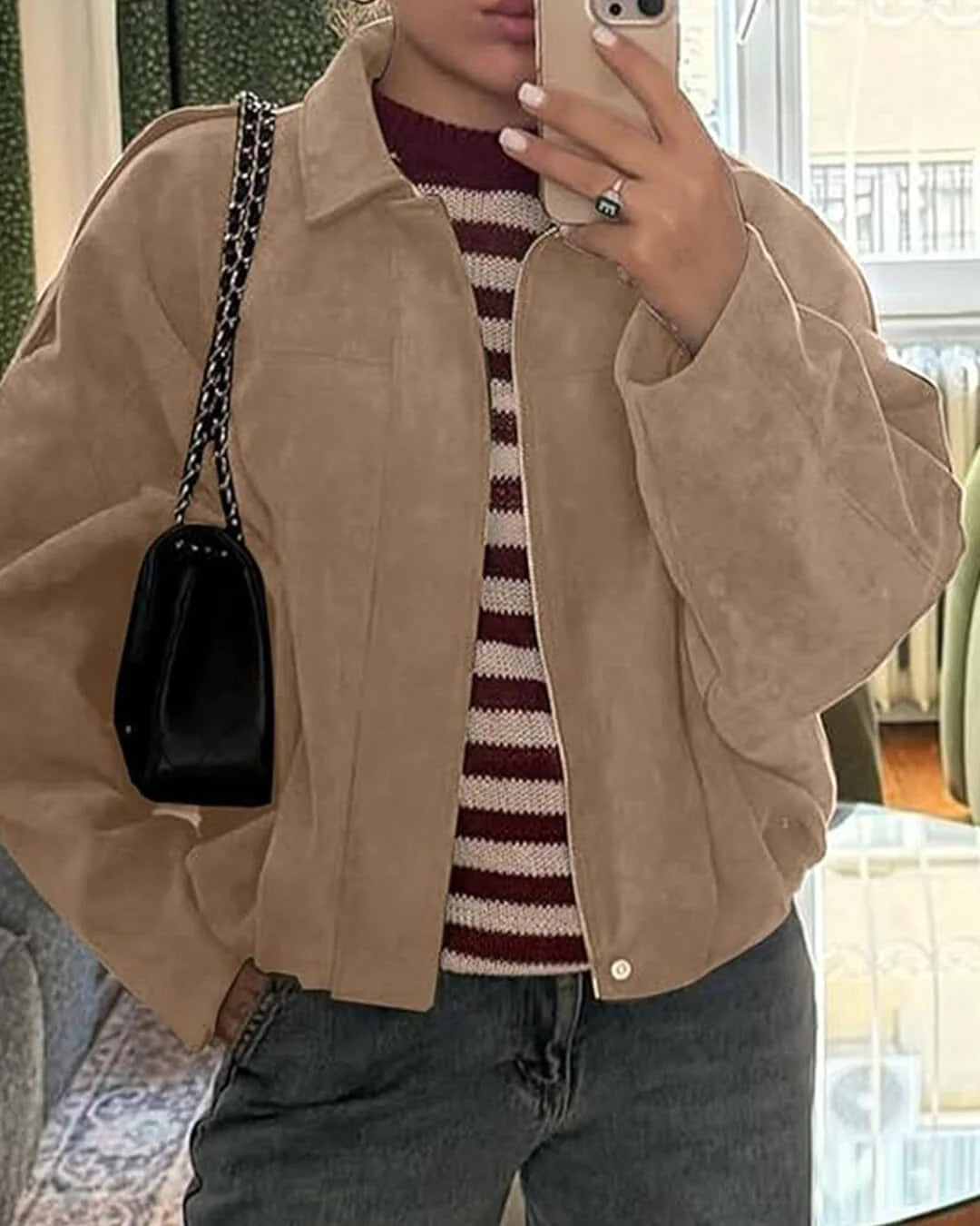 Oversized Women's Jacket with Structured Collar and Cropped Fit - 7 - Stylewhipped