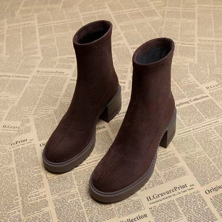 Chic Women's Low-Top Ankle Boots with Trendy Cut-Outs - 5 - Stylewhipped