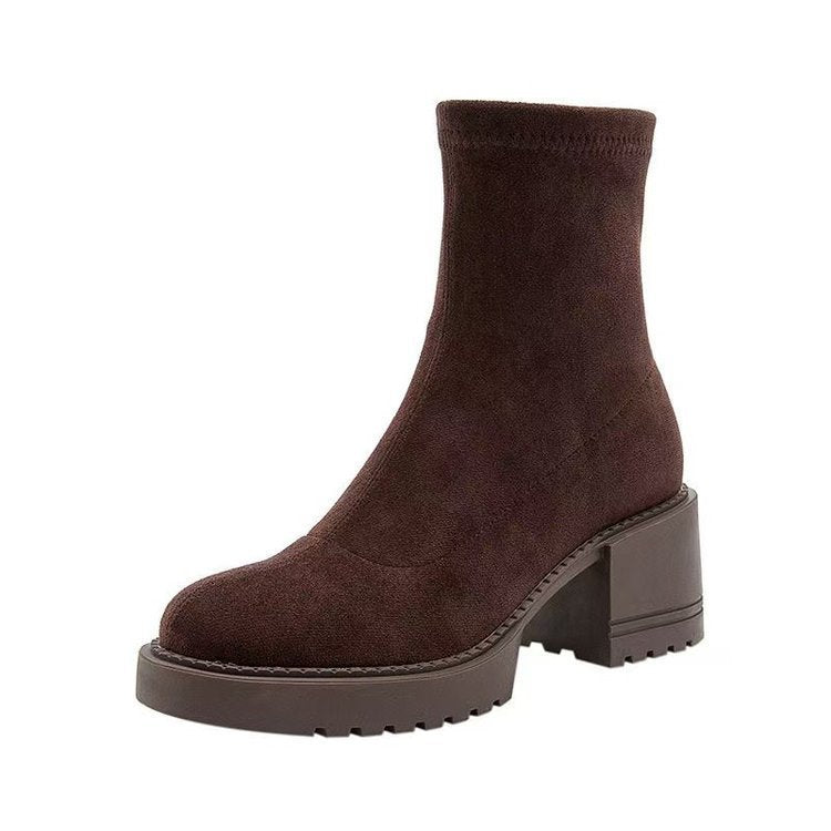 Chic Women's Low-Top Ankle Boots with Trendy Cut-Outs - 7 - Stylewhipped