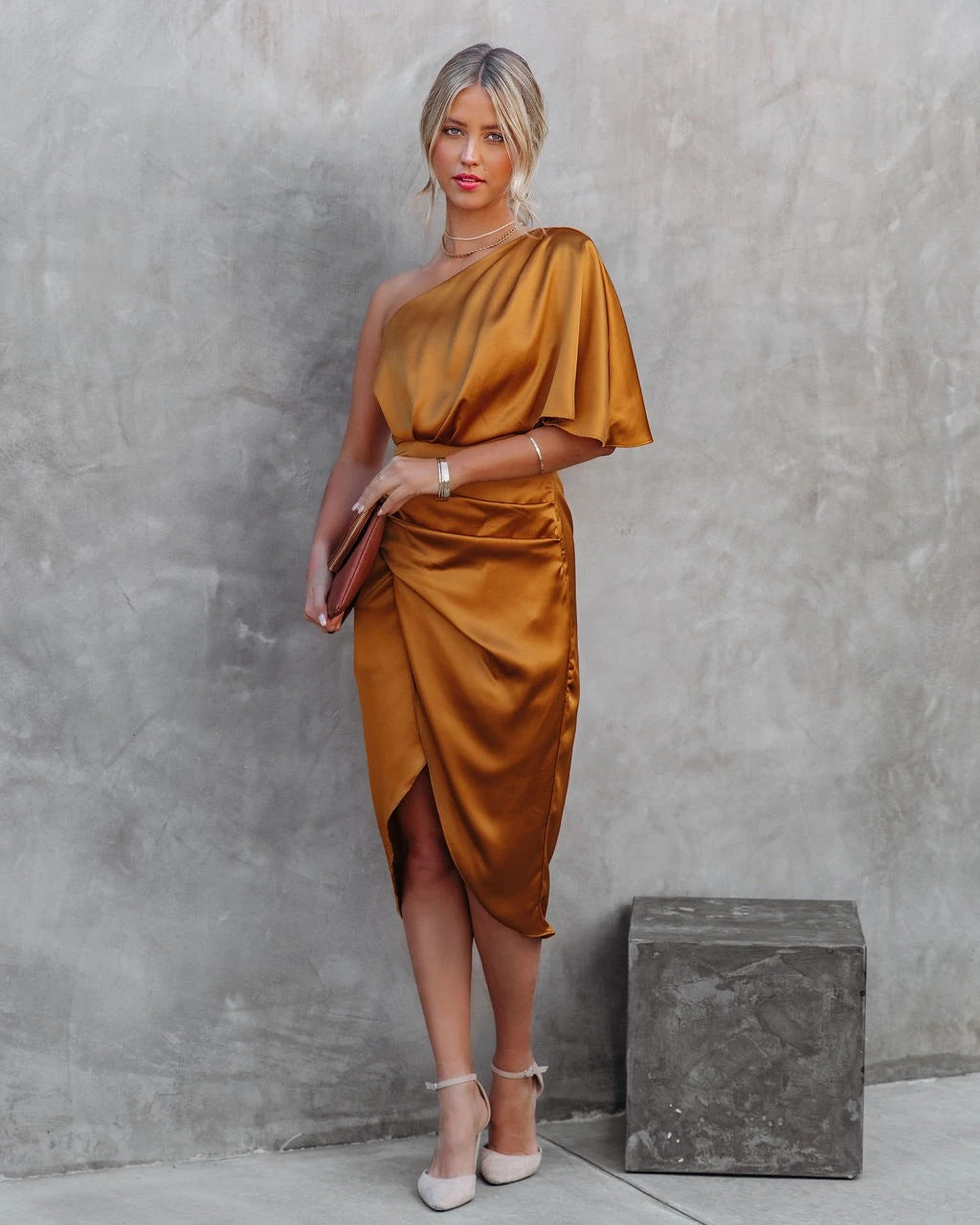 Valeria – Women’s Elegant Midi Dress