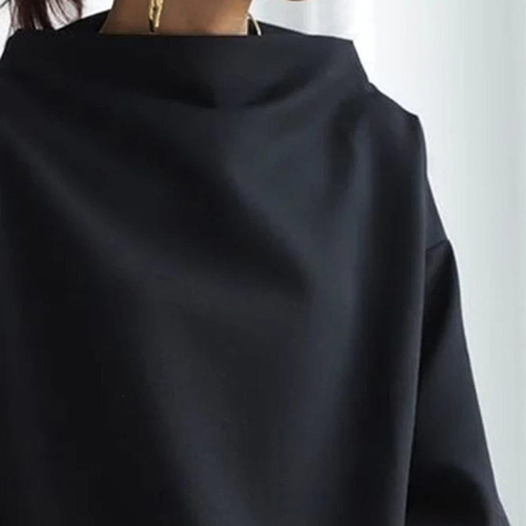 Women's Elegant Fold Collar Sweater with Relaxed Fit | D&S