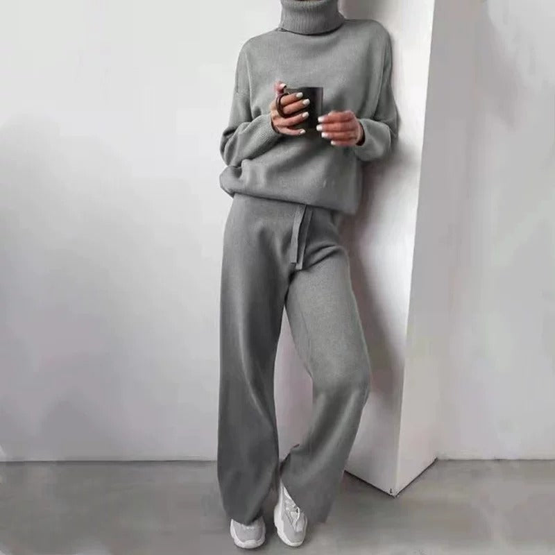 Two-Piece Set Women | Relaxed Knit Design with Cozy Turtleneck | E&W - 6 - Elenwear